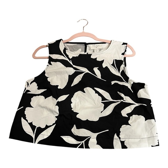 Kate Spade- Target Classic Rose Black and White Floral Tank Top Size Small - Picture 3 of 7